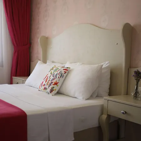 Cunda House Kuecuek Szálloda