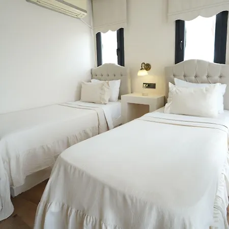 Cunda House Kuecuek Hotel Ayvalı