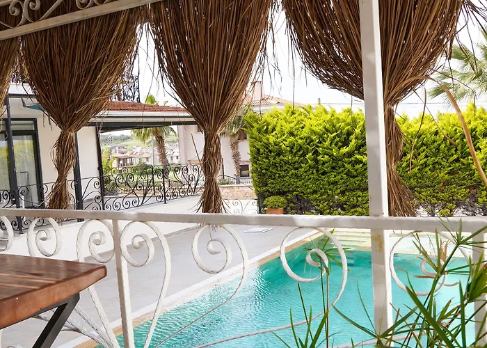 فندق Cunda House Kuecuek Ayvalı